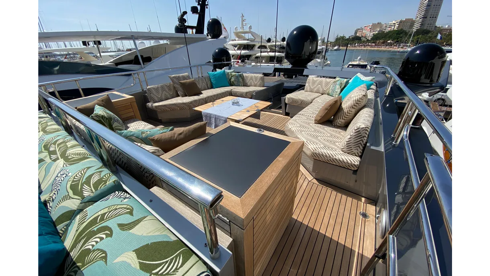 2005-palmer-johnson-120-1-65a914