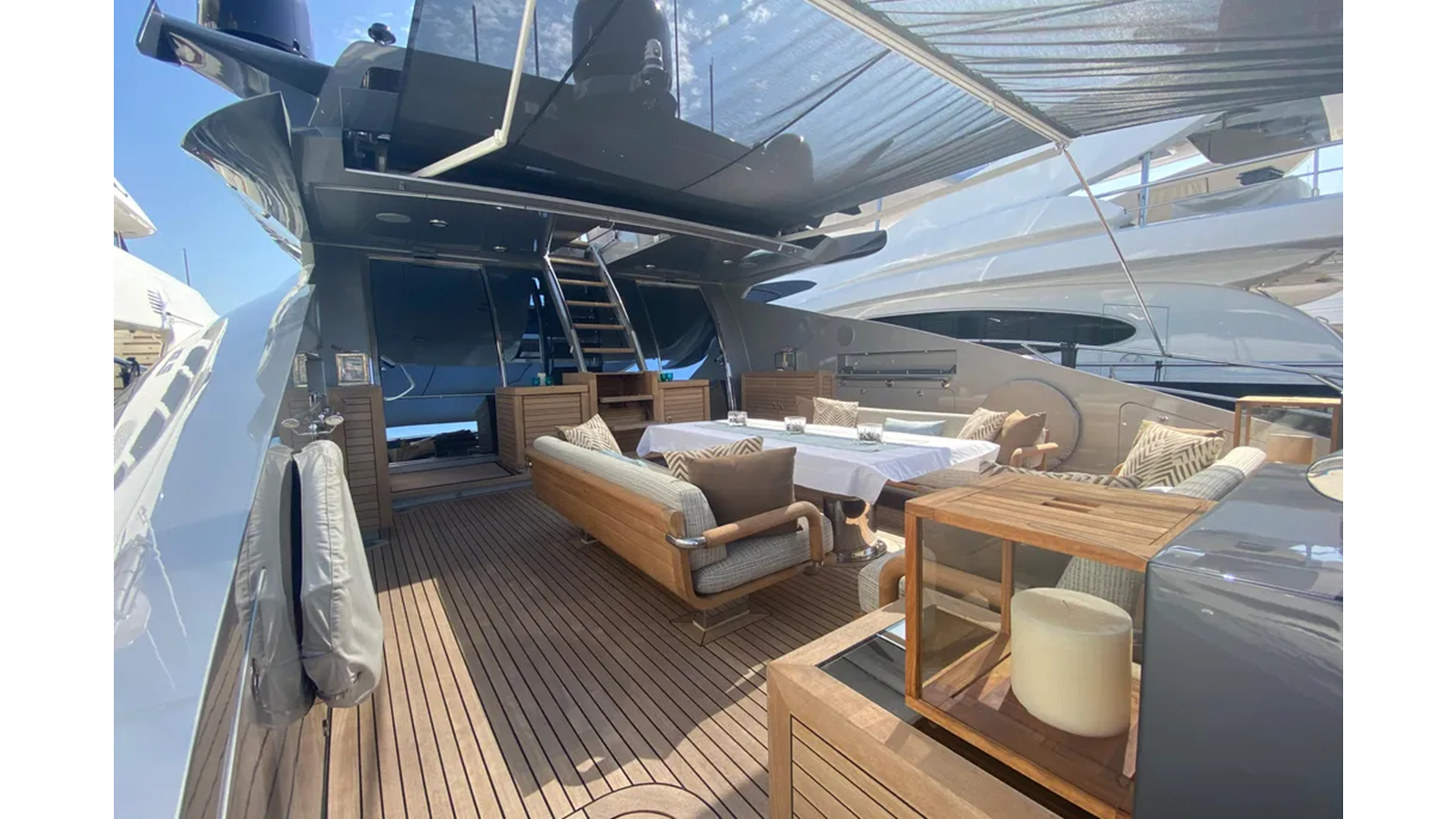 2005-palmer-johnson-120-1-65a914