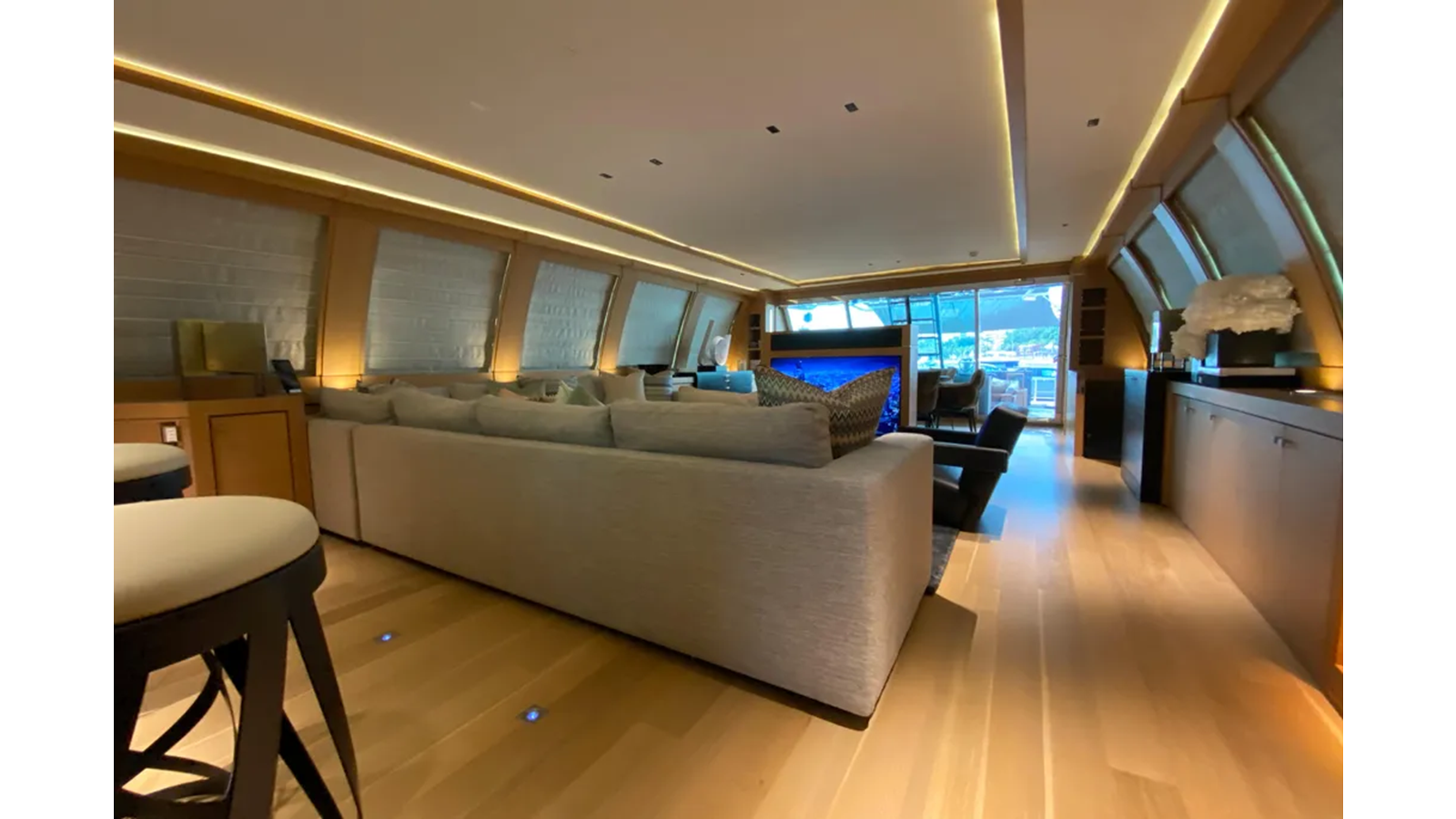 2005-palmer-johnson-120-1-65a914