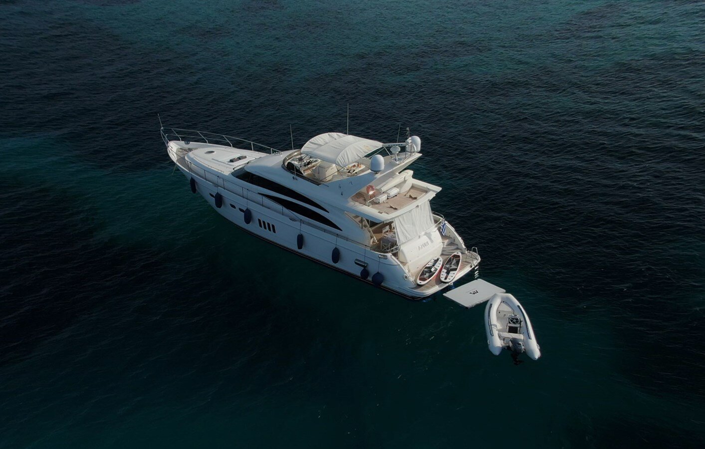 2005-princess-yachts-72-1-6a2abf