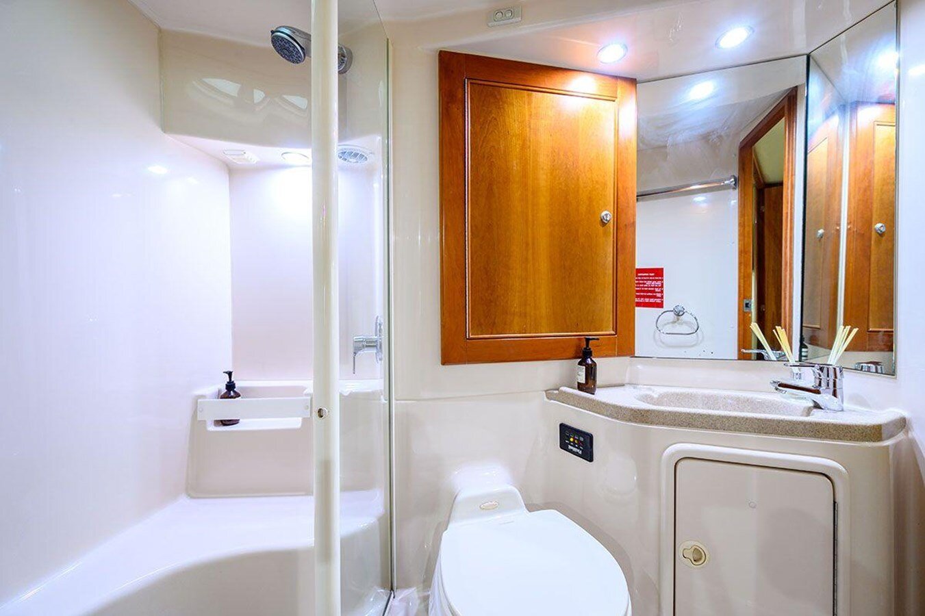 2005-riviera-43-580d77