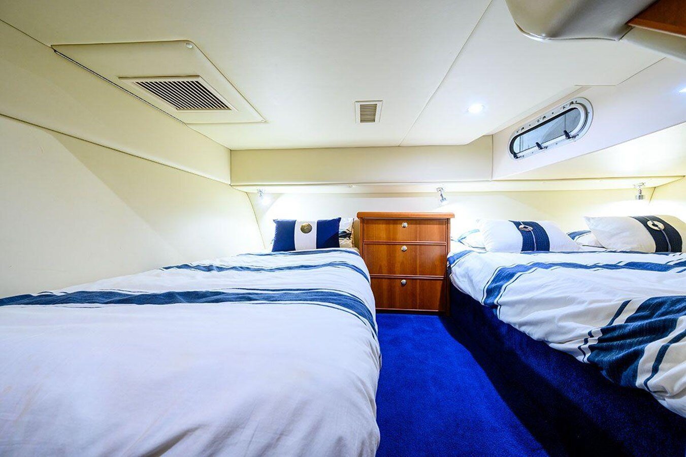 2005-riviera-43-580d77