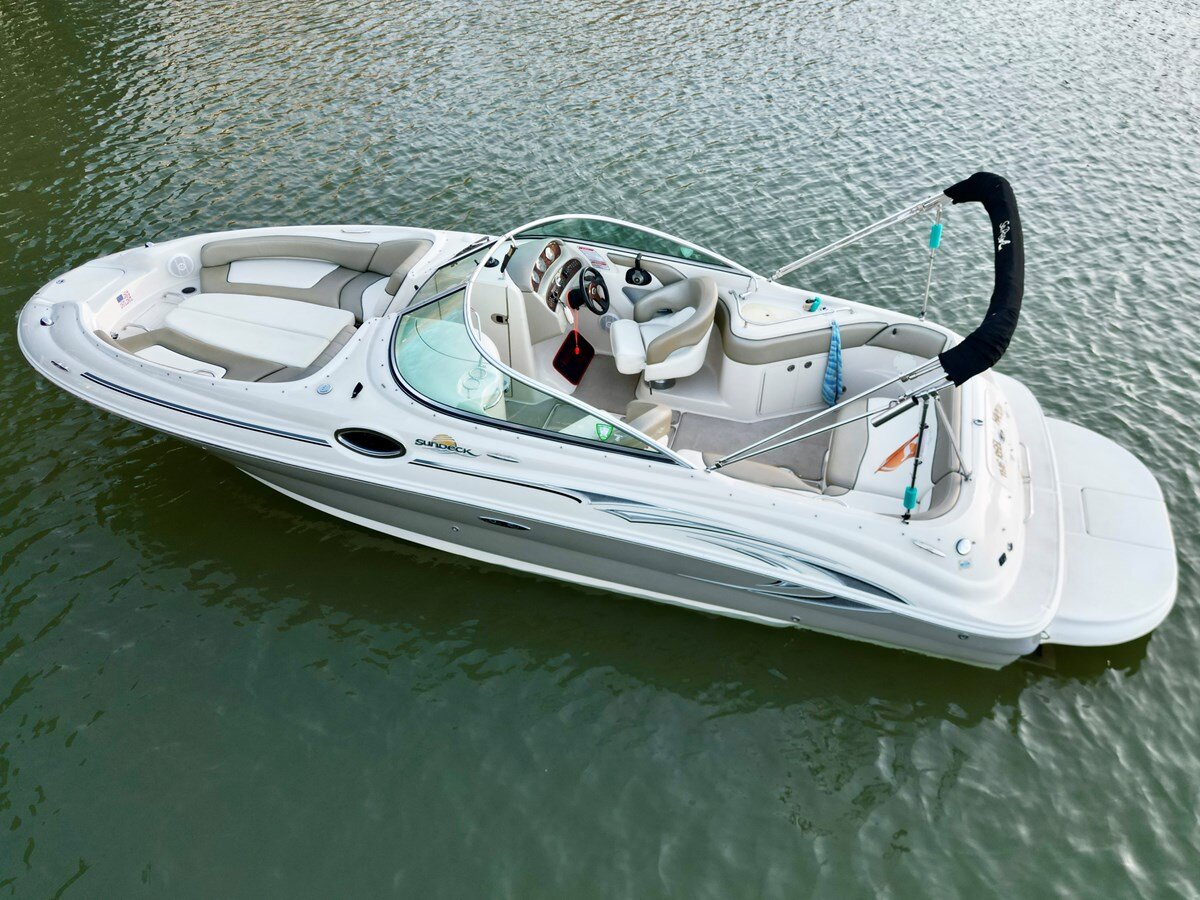 2005-sea-ray-26-4-551995