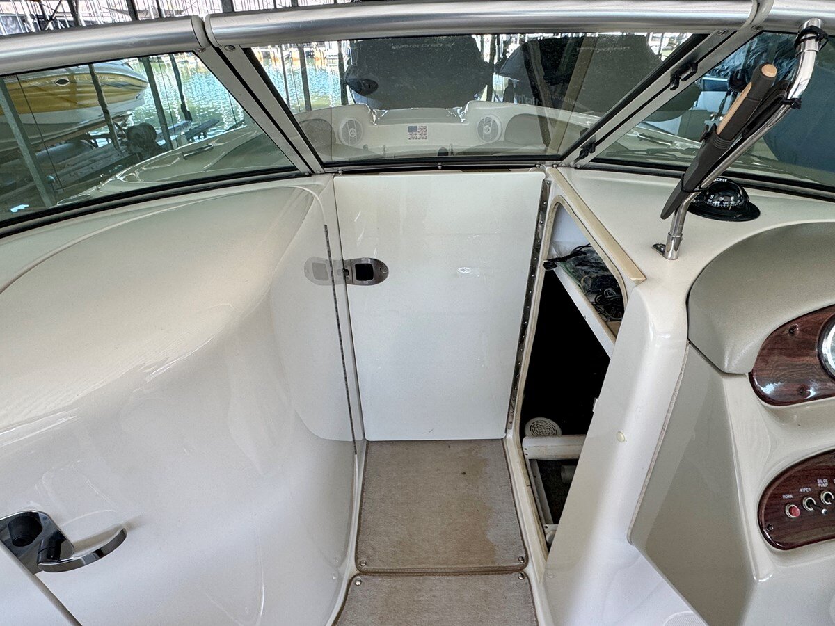 2005-sea-ray-26-4-551995