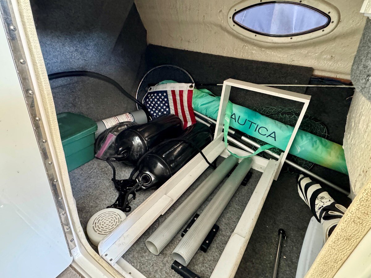 2005-sea-ray-26-4-551995