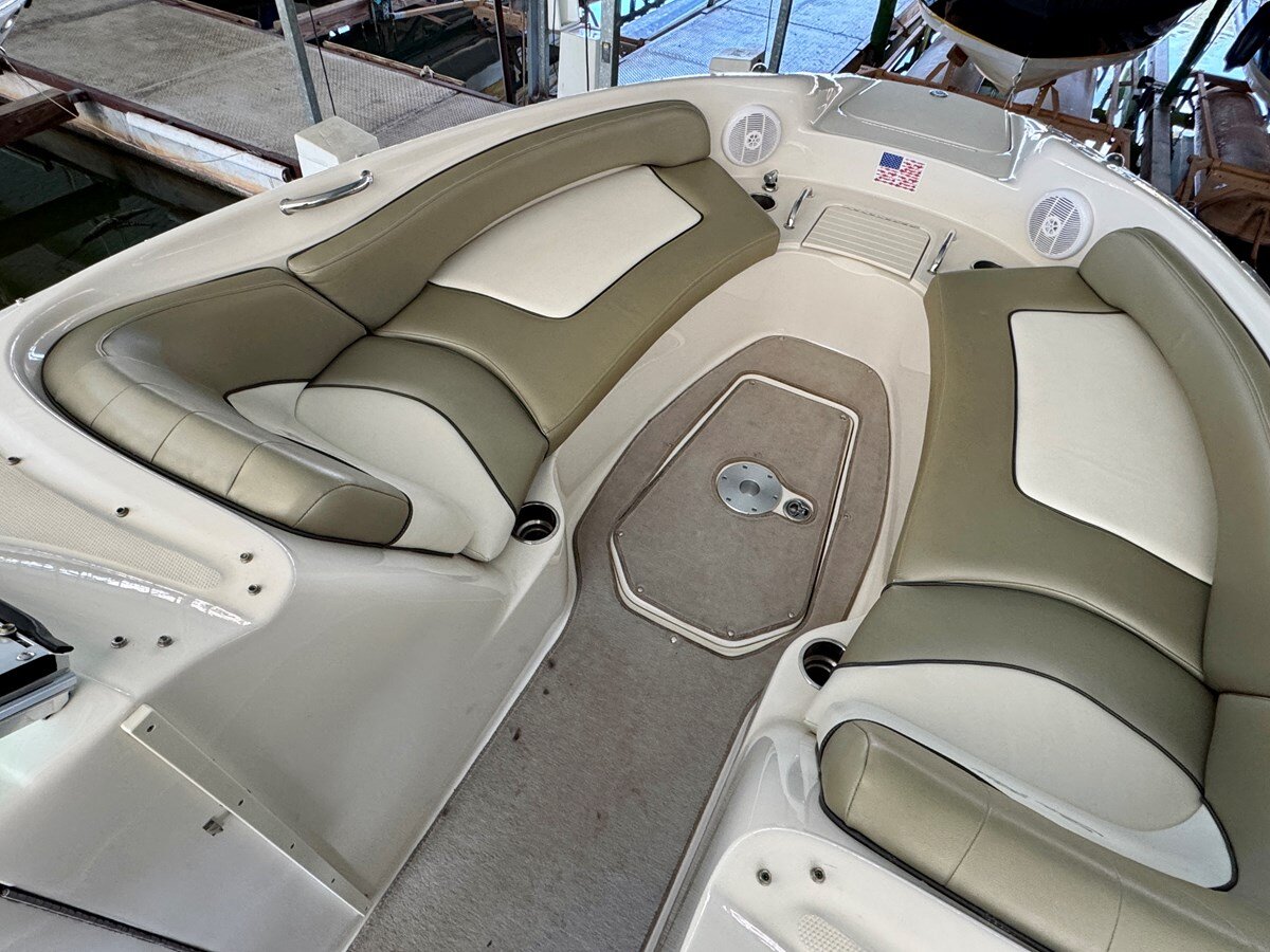 2005-sea-ray-26-4-551995