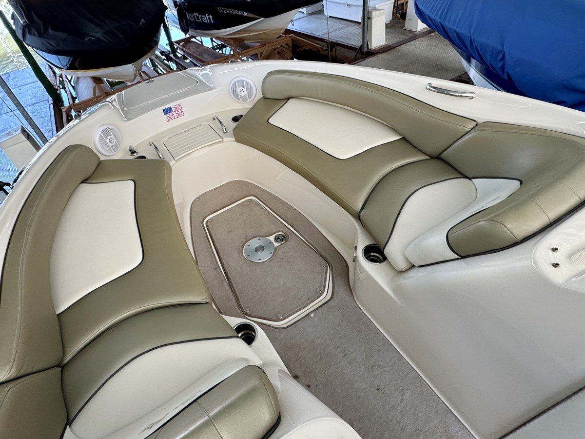2005-sea-ray-26-4-551995