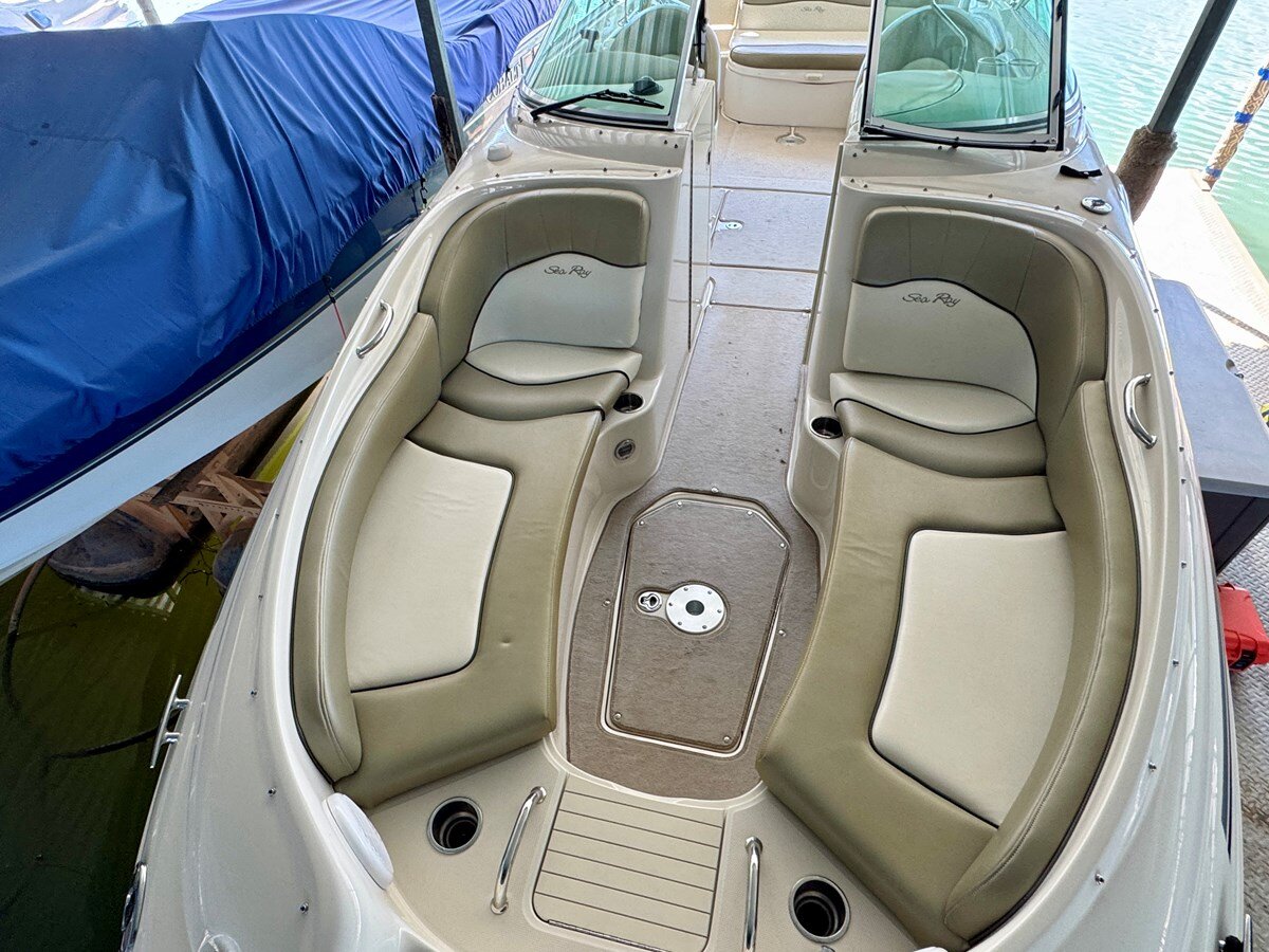 2005-sea-ray-26-4-551995