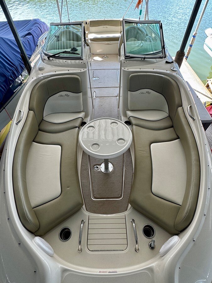 2005-sea-ray-26-4-551995