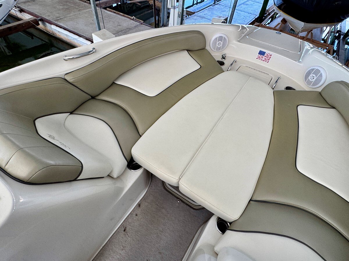 2005-sea-ray-26-4-551995