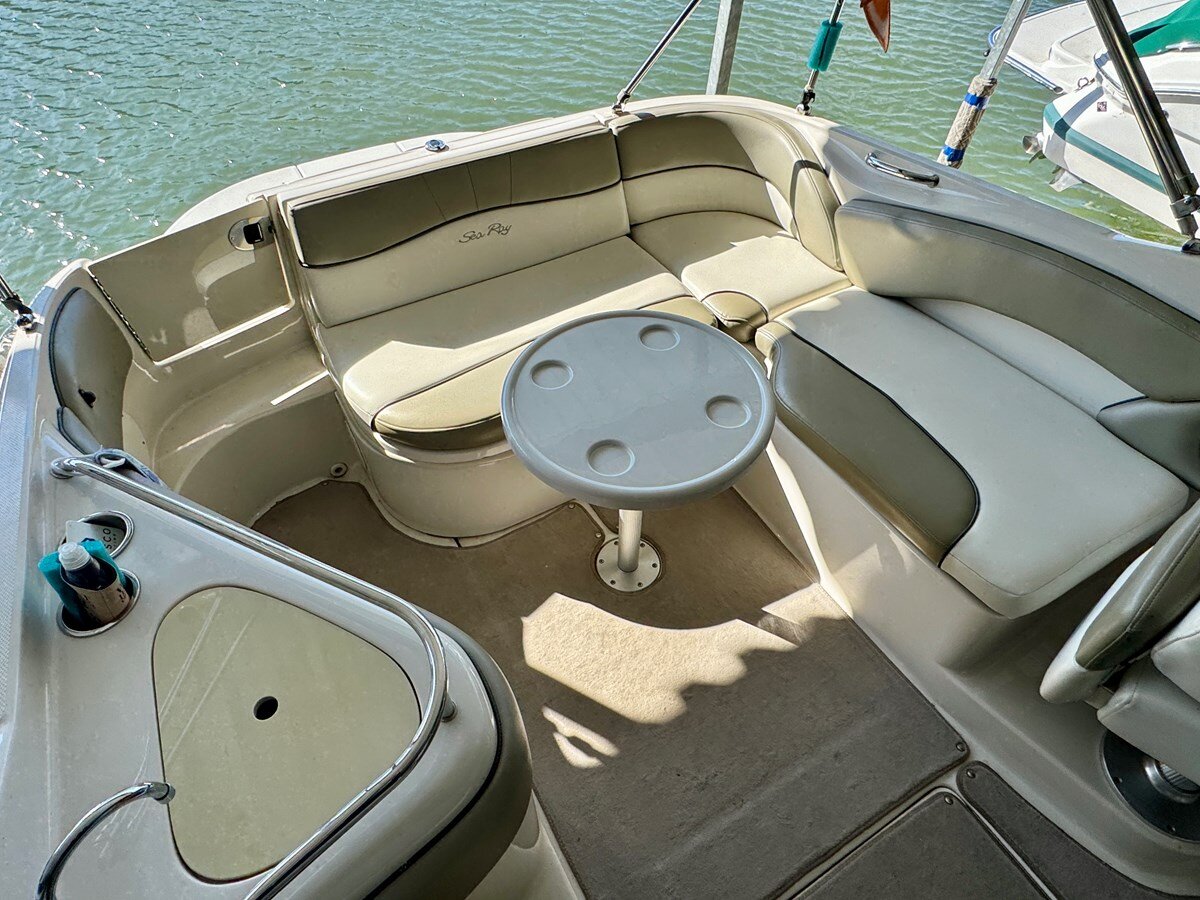 2005-sea-ray-26-4-551995