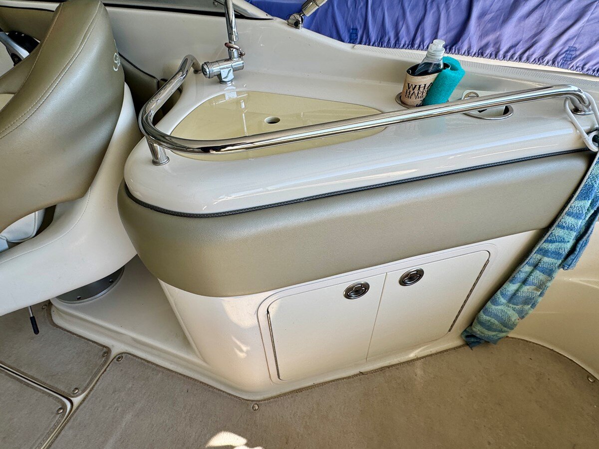 2005-sea-ray-26-4-551995