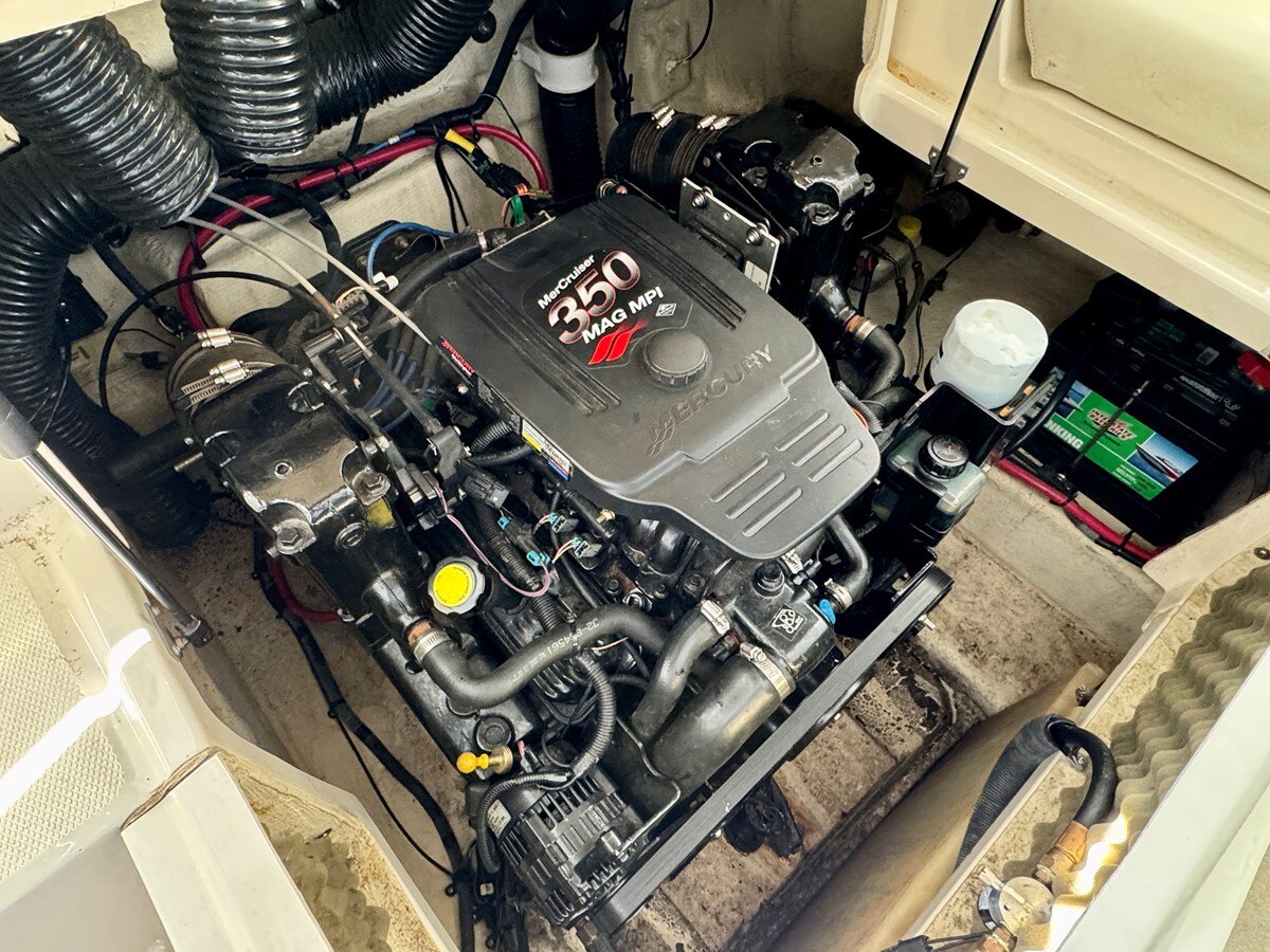 2005-sea-ray-26-4-551995