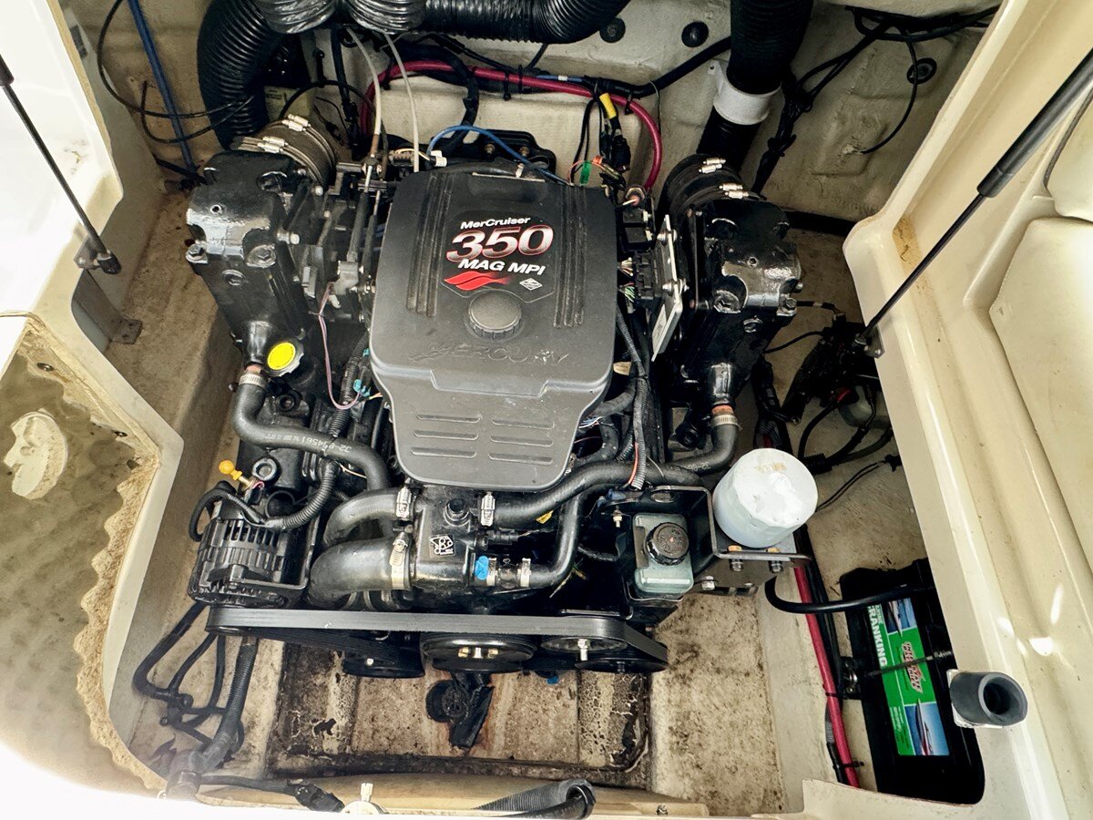 2005-sea-ray-26-4-551995