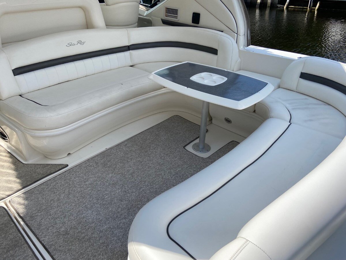 2005-sea-ray-42-1-382c38