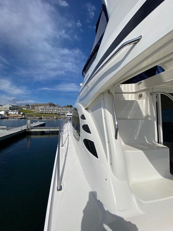 2005-sea-ray-42-1-3e095c