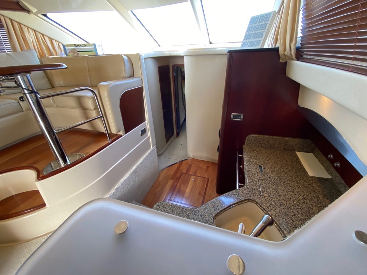 2005-sea-ray-42-1-3e095c