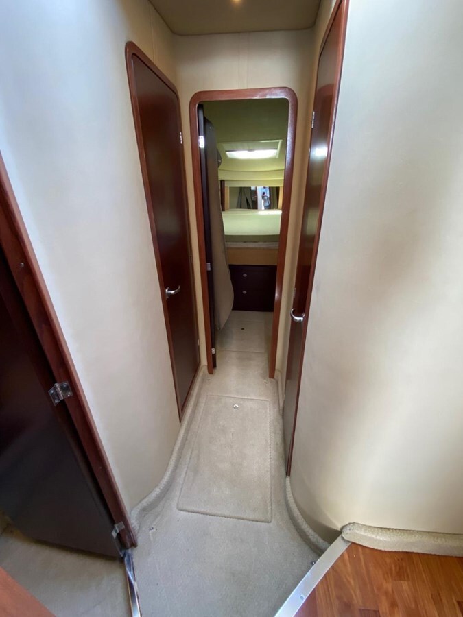 2005-sea-ray-42-1-3e095c