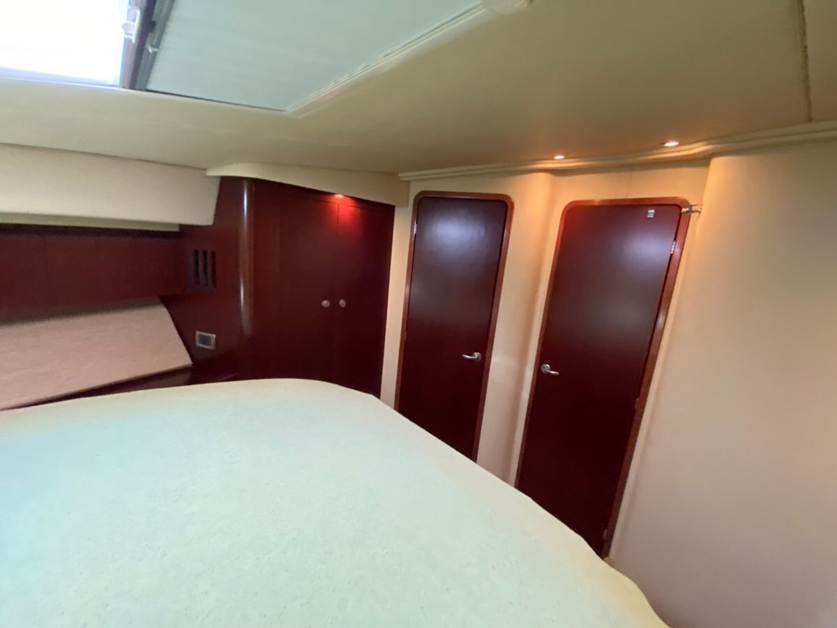 2005-sea-ray-42-1-3e095c