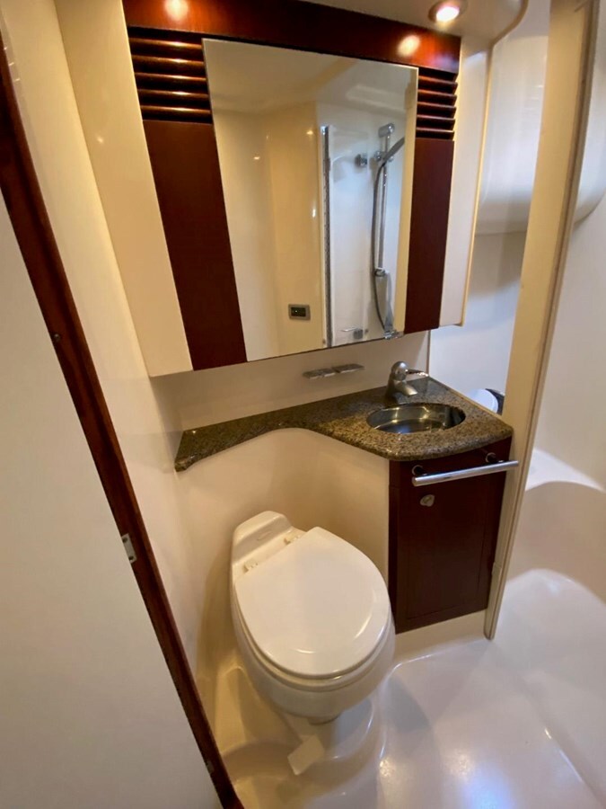 2005-sea-ray-42-1-3e095c