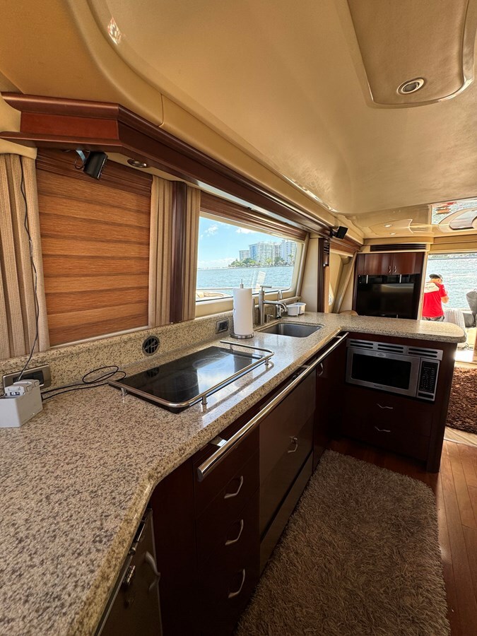 2005-sea-ray-58-1-570b7b