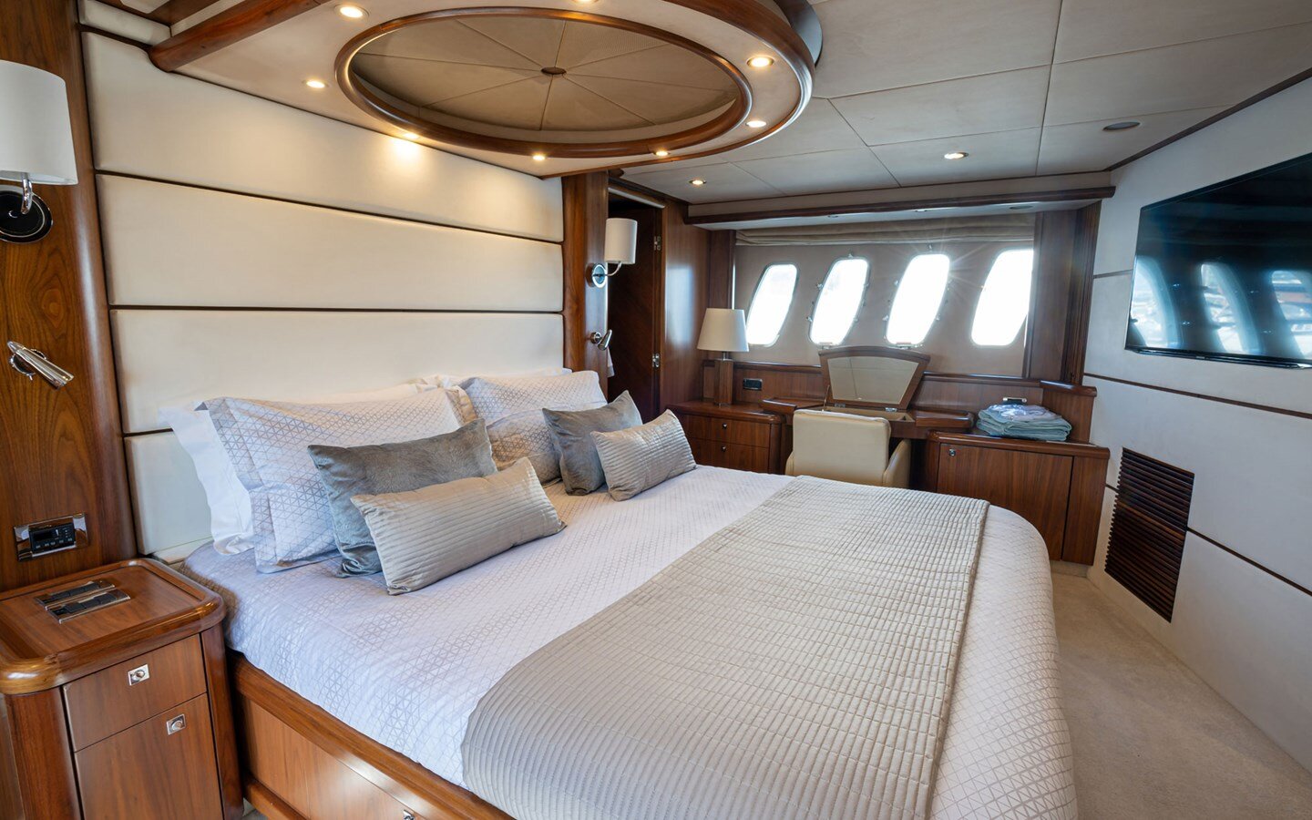 2005-sunseeker-82-f35d96