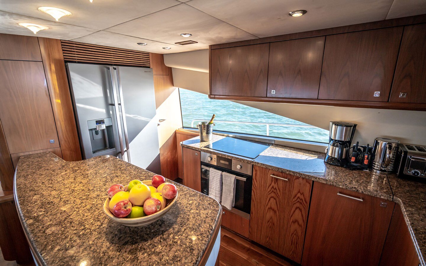 2005-sunseeker-82-f35d96