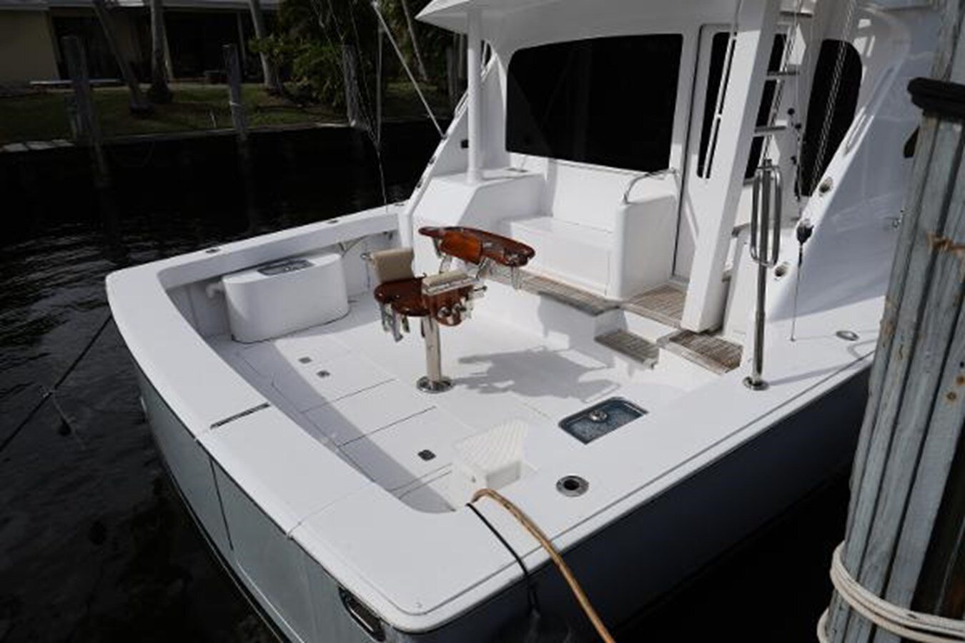 2005-viking-52-8-d618ad