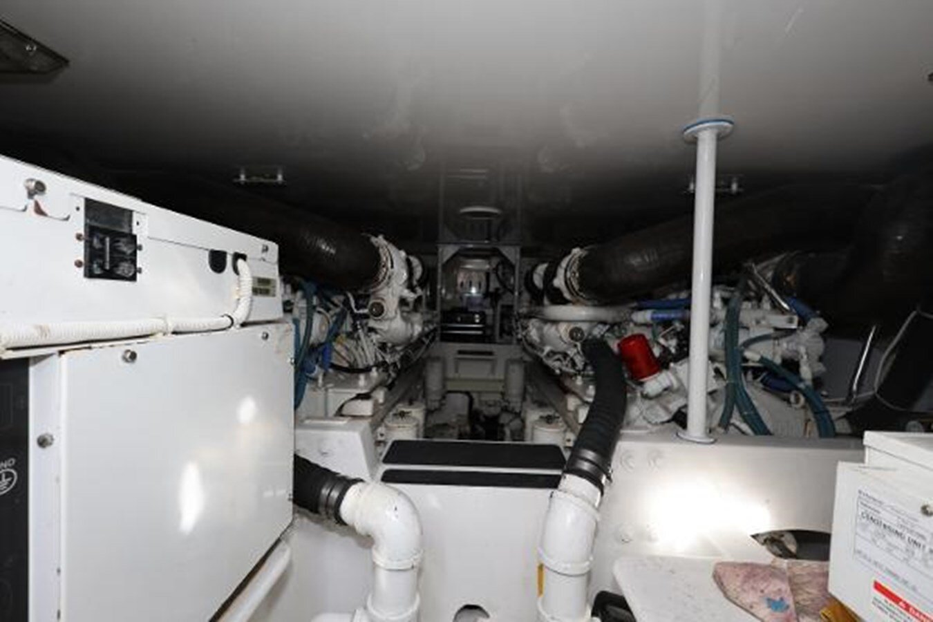 2005-viking-52-8-d618ad