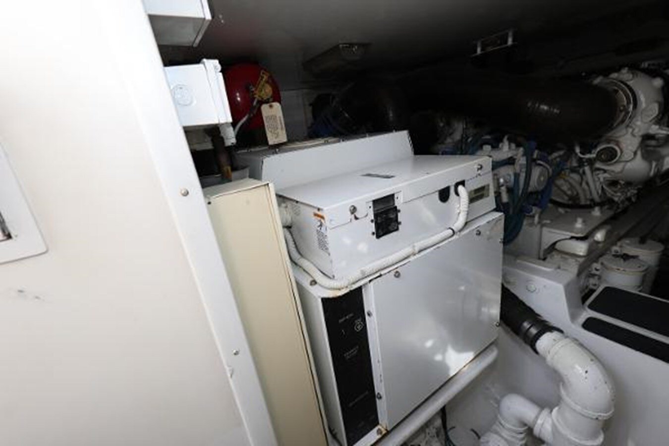 2005-viking-52-8-d618ad