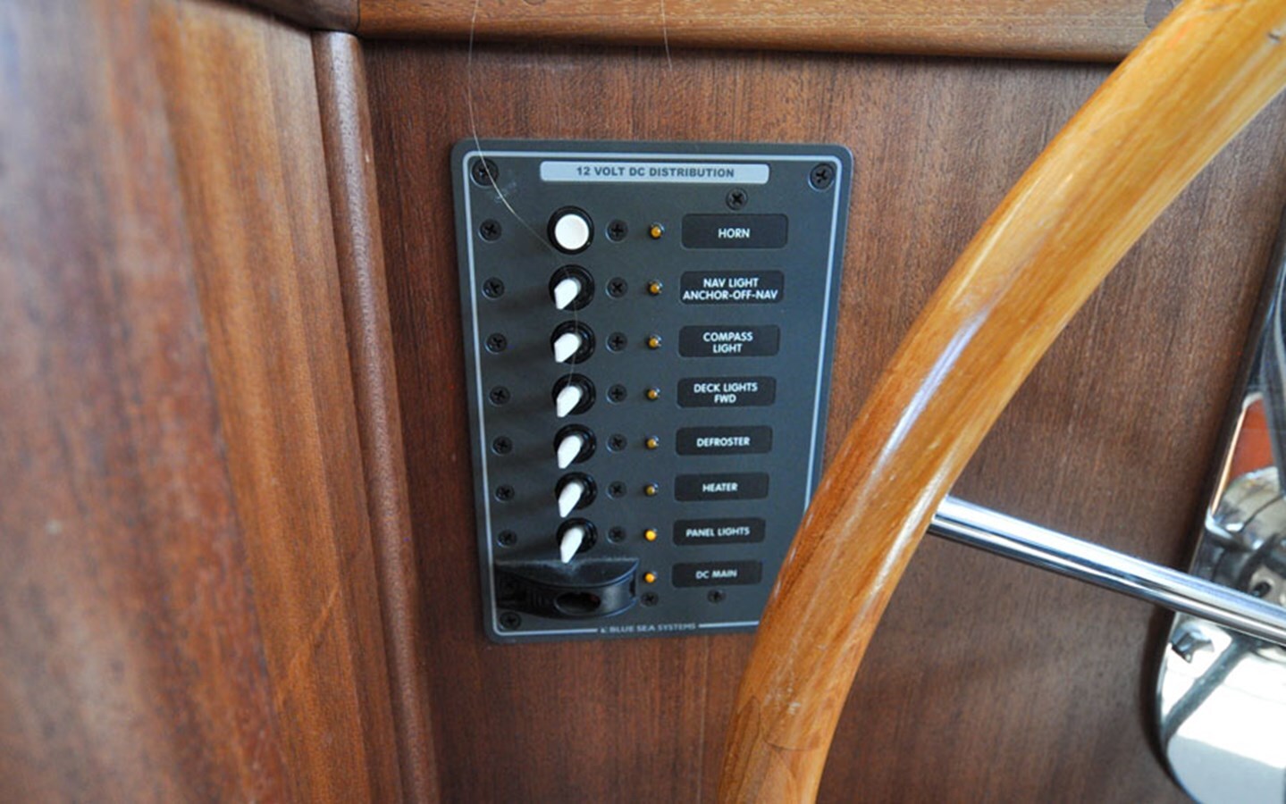 2006-american-tug-45-6-c2d4e9