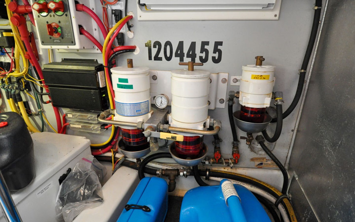 2006-american-tug-45-6-c2d4e9