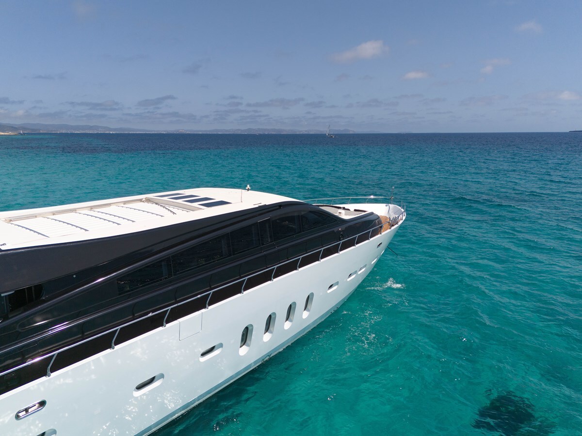 2006 ARNO LEOPARD 101' 9