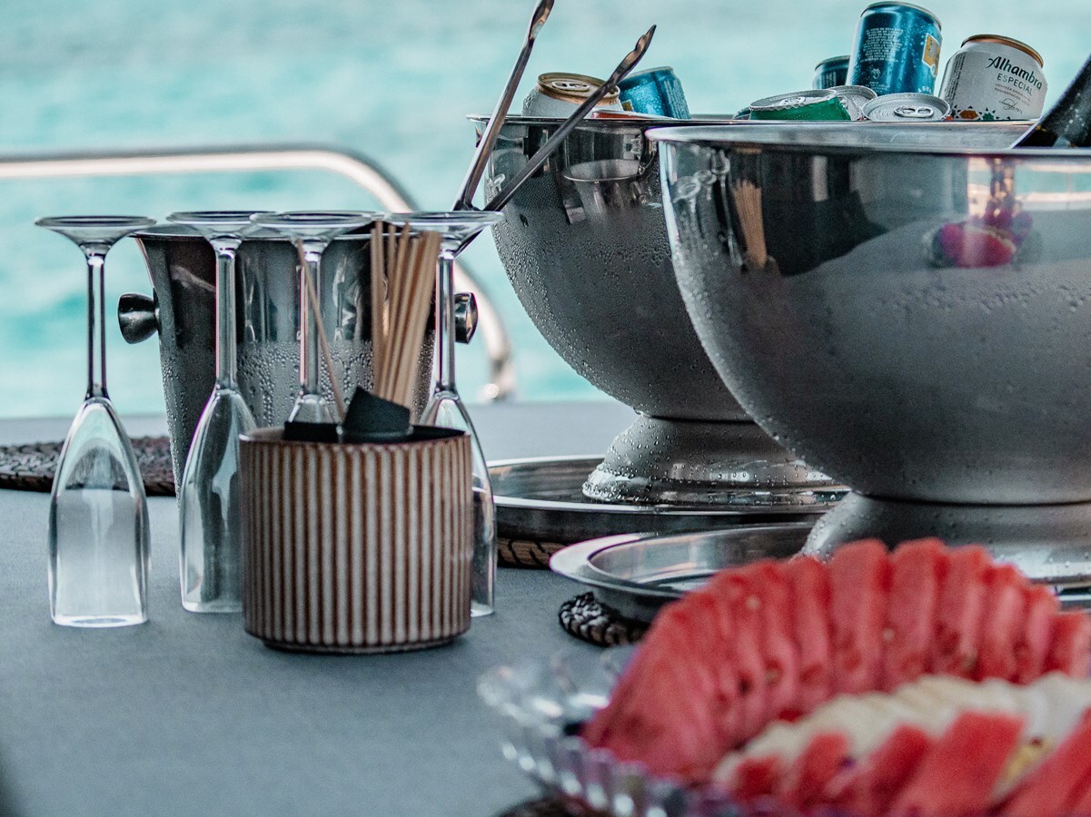 2006 ARNO LEOPARD 101' 9