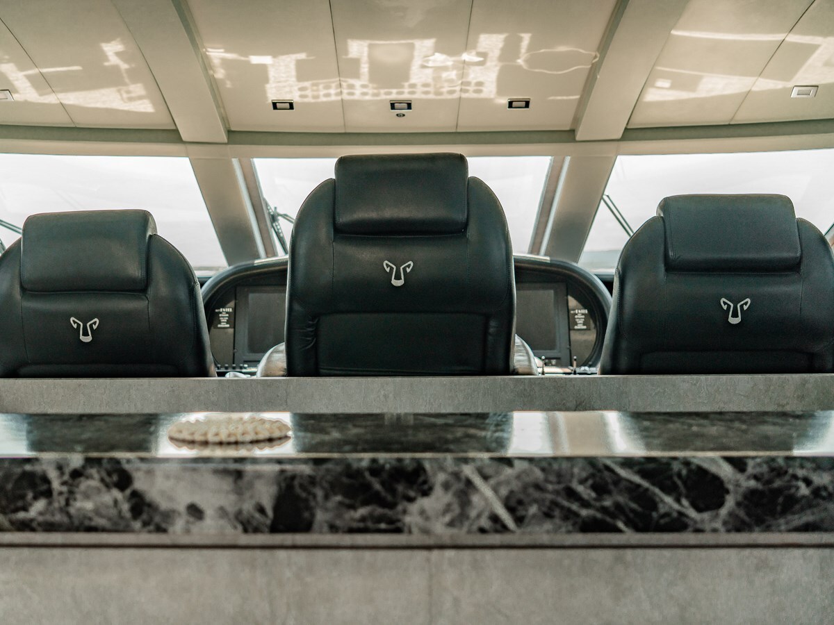 2006 ARNO LEOPARD 101' 9