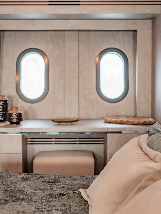 2006 ARNO LEOPARD 101' 9