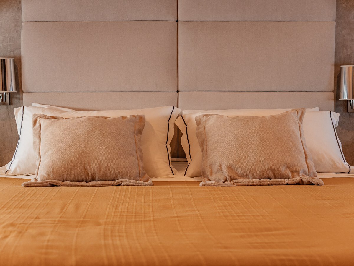 2006 ARNO LEOPARD 101' 9