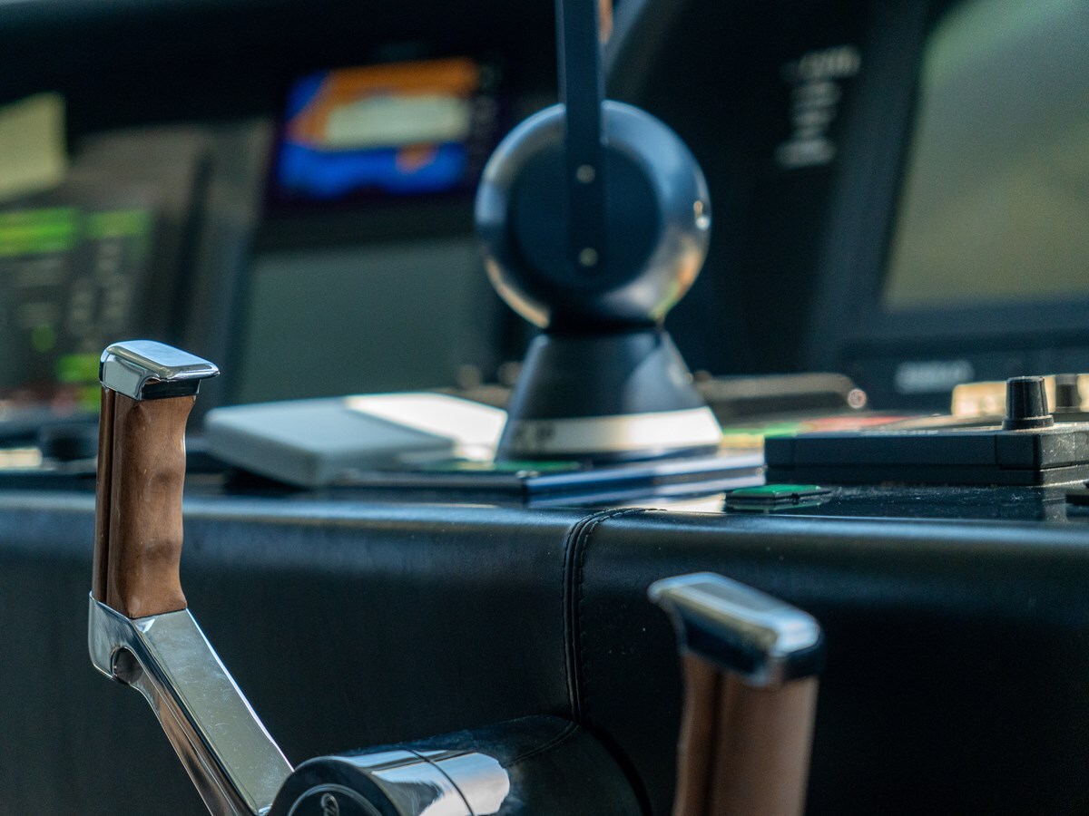 2006 ARNO LEOPARD 101' 9