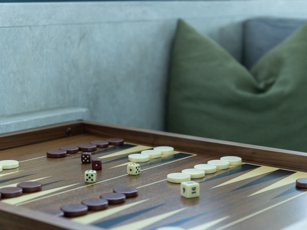 2006 ARNO LEOPARD 101' 9