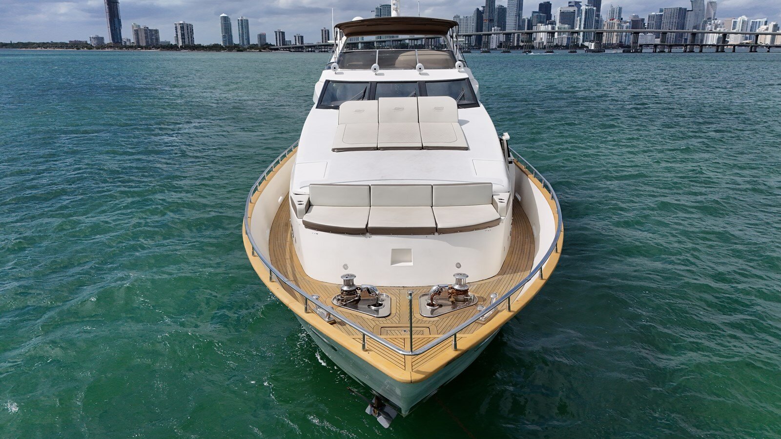 2006-azimut-yachts-100-109c53