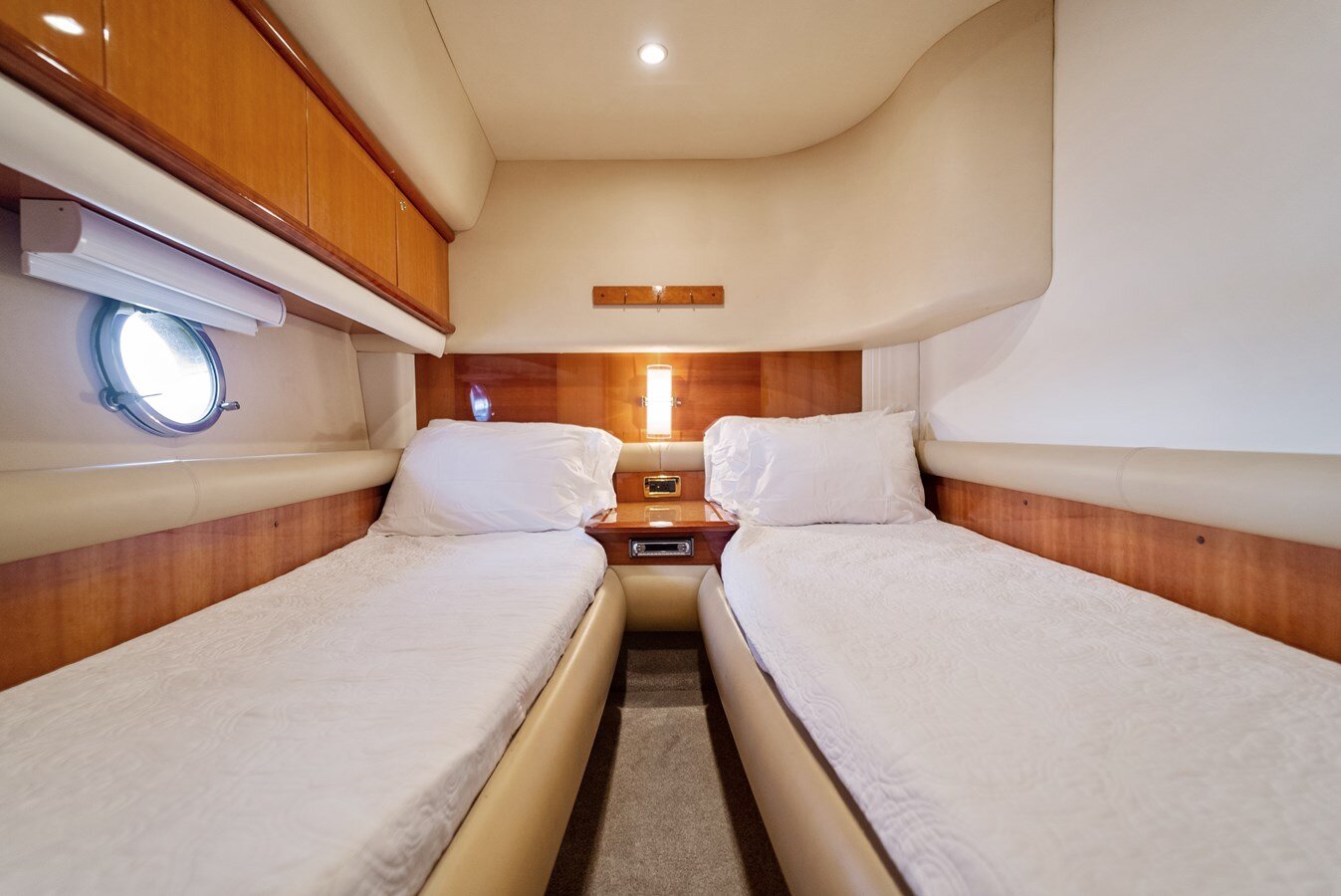 2006-azimut-yachts-57-5-2233a6