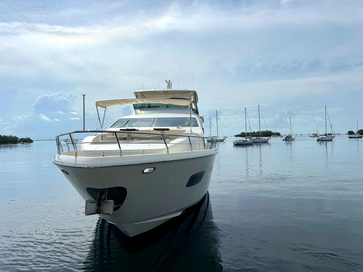 2006 AZIMUT YACHTS 85'