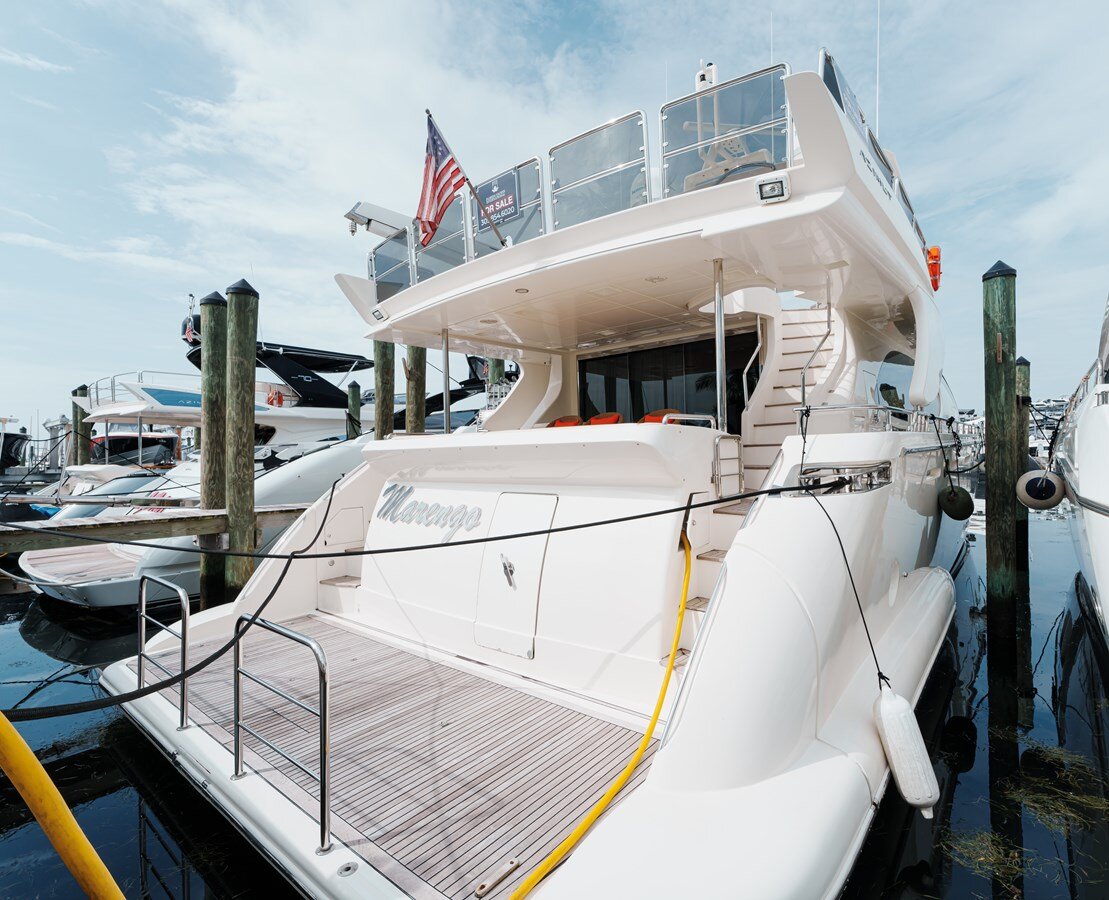 2006 AZIMUT YACHTS 85'