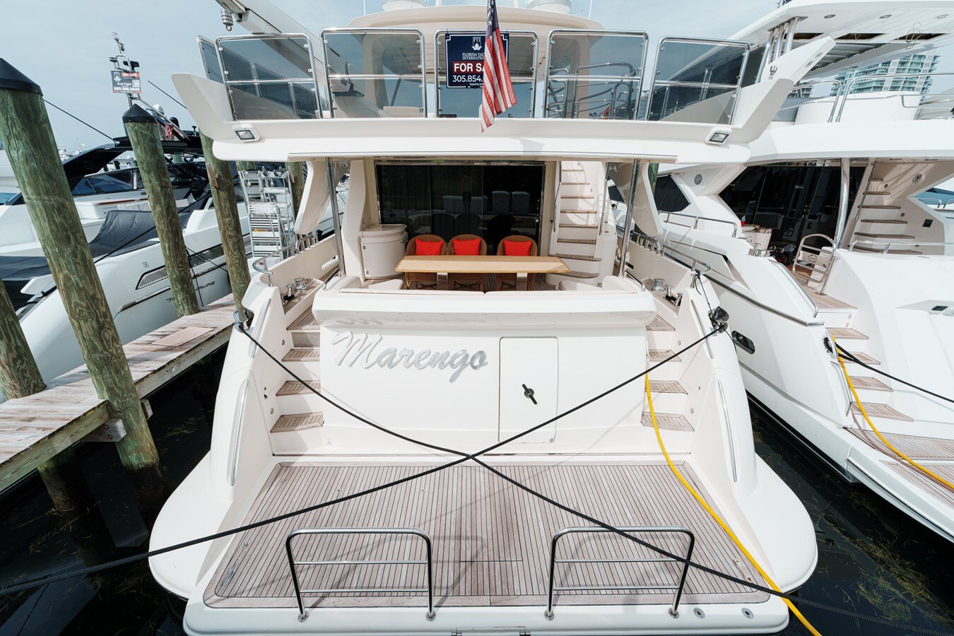 2006 AZIMUT YACHTS 85'