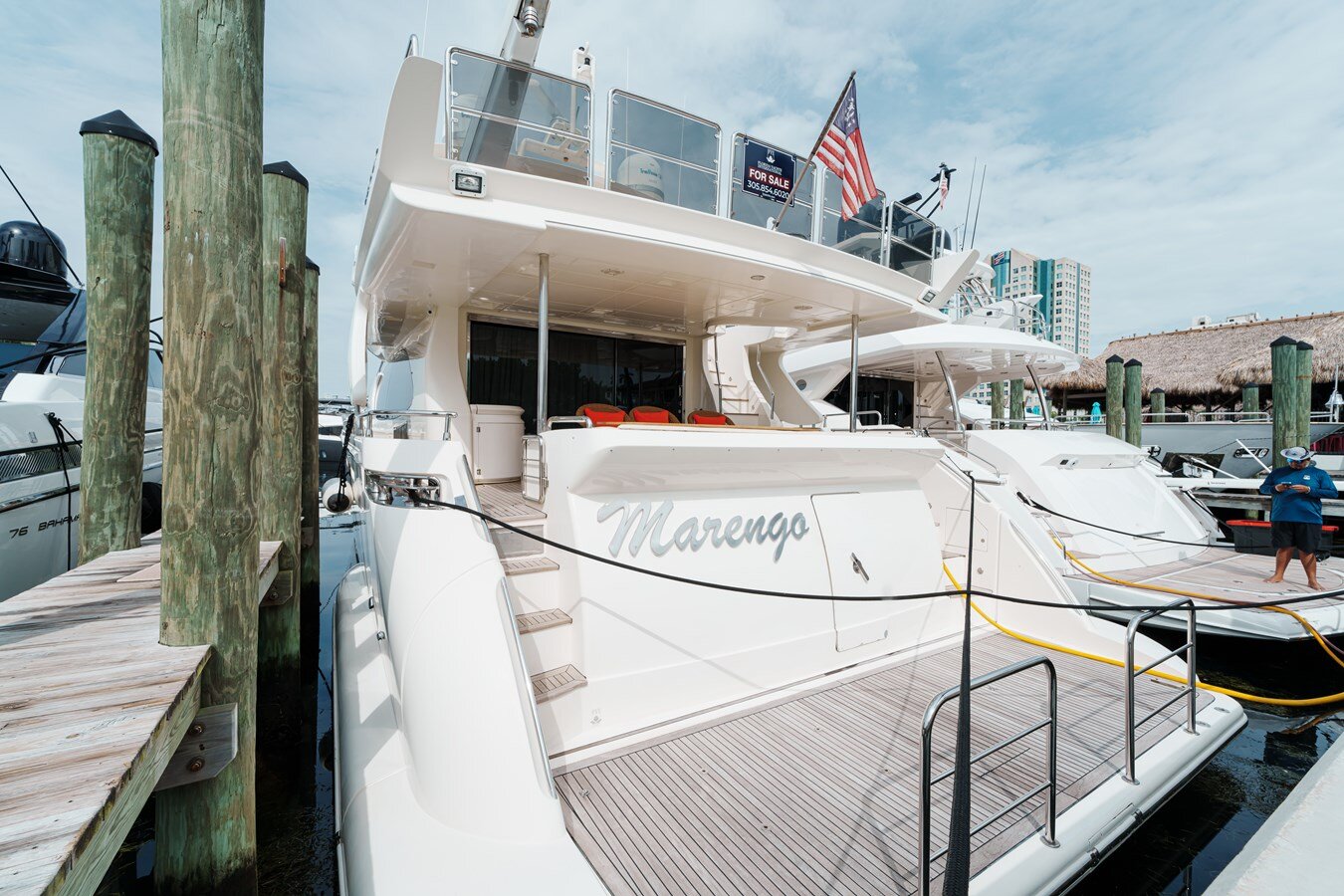 2006 AZIMUT YACHTS 85'