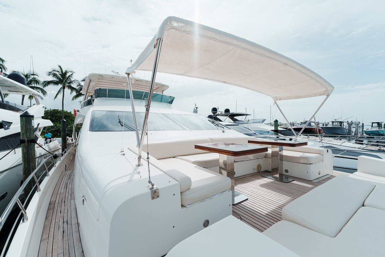 2006 AZIMUT YACHTS 85'