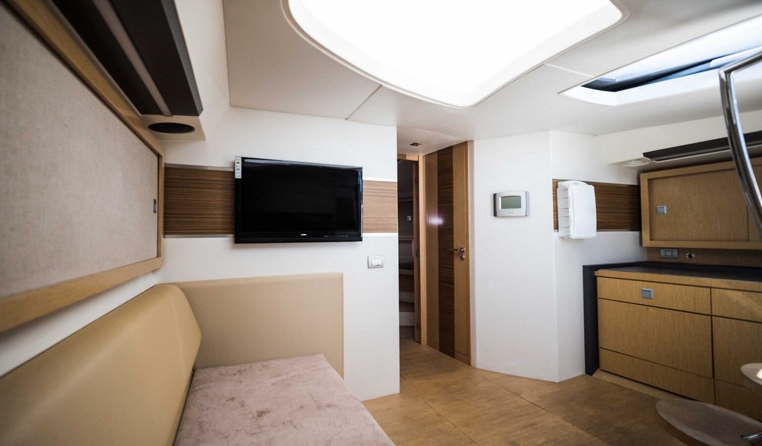 2006-baia-41-3-4a367e