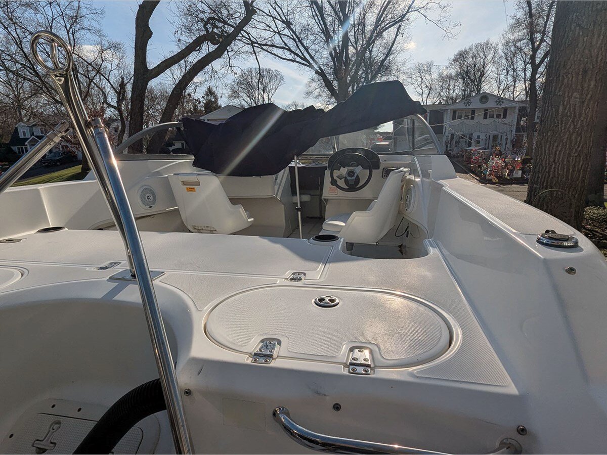 2006-boston-whaler-18-1-6e80d6