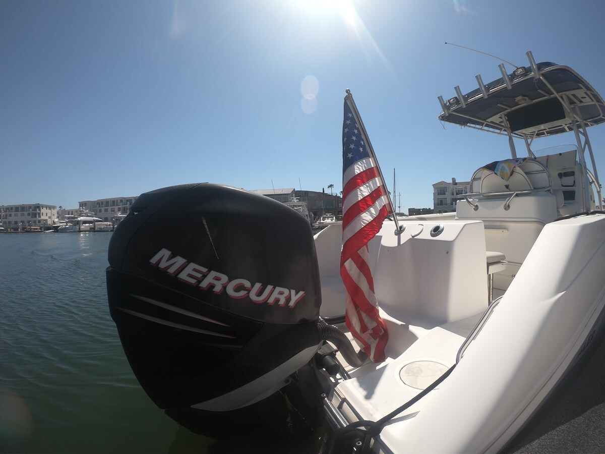 2006-boston-whaler-27-40d7ce