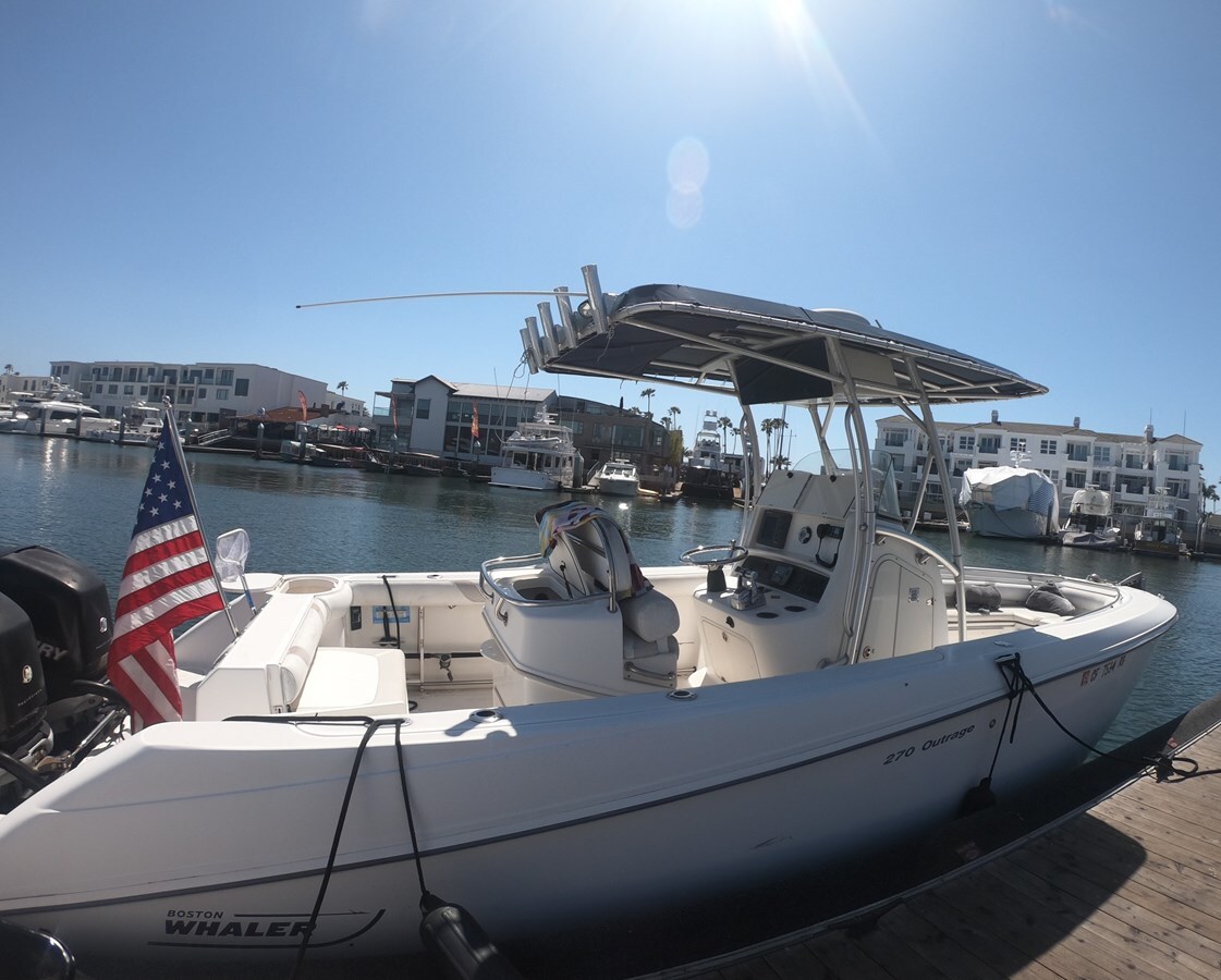 2006-boston-whaler-27-40d7ce